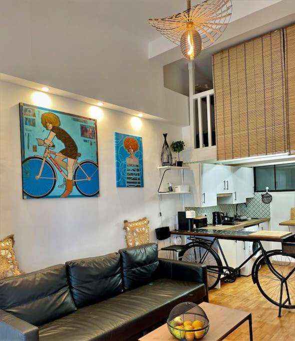 베날마데나코스타 Klimatyczny Loft I Egzotyczny Basen 아파트 외부 사진