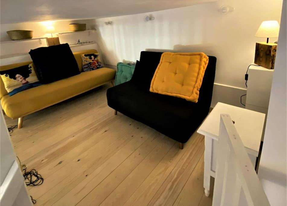 베날마데나코스타 Klimatyczny Loft I Egzotyczny Basen 아파트 외부 사진