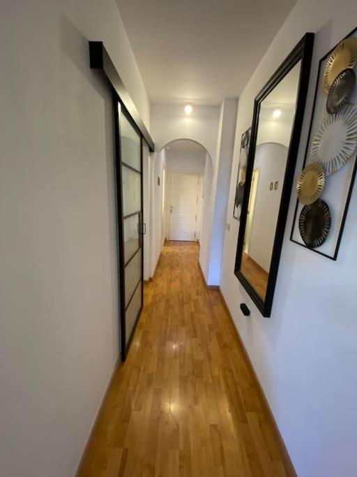 베날마데나코스타 Klimatyczny Loft I Egzotyczny Basen 아파트 외부 사진
